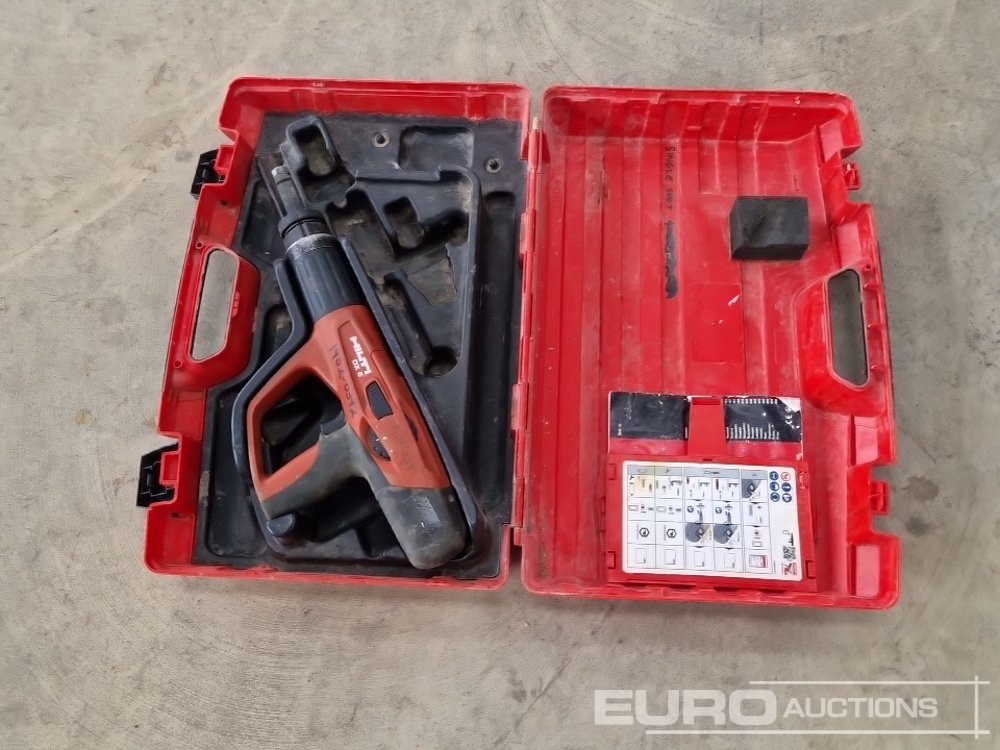 Hilti DX5 Nail Gun - Equipamento de construção: foto 2 Hilti DX5 Nail Gun - Equipamento de construção: foto 2