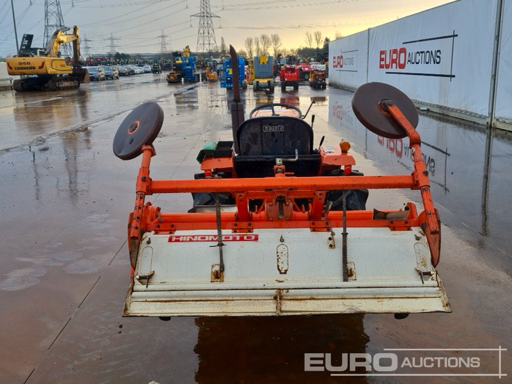 Hinomoto C174 - Mini trator: foto 4 Hinomoto C174 - Mini trator: foto 4