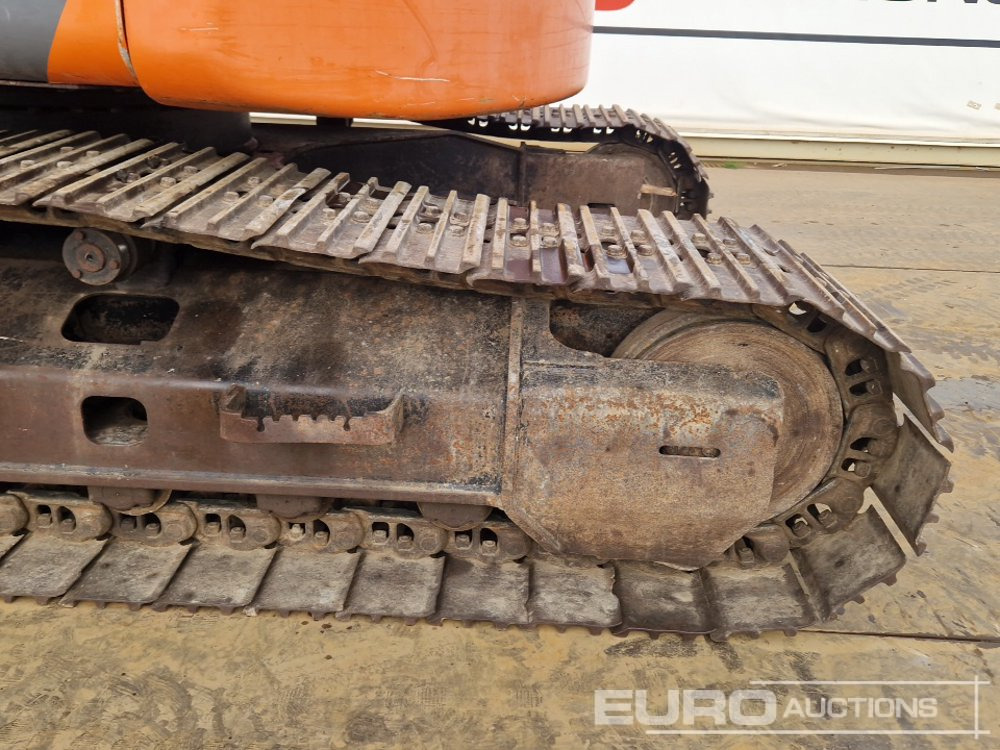 Escavadora de rastos Hitachi ZX225USLC-3: foto 26 Escavadora de rastos Hitachi ZX225USLC-3: foto 26