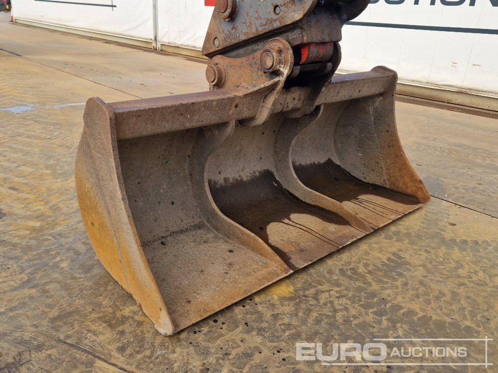 Escavadora de rastos Hitachi ZX225USLC-3: foto 9 Escavadora de rastos Hitachi ZX225USLC-3: foto 9