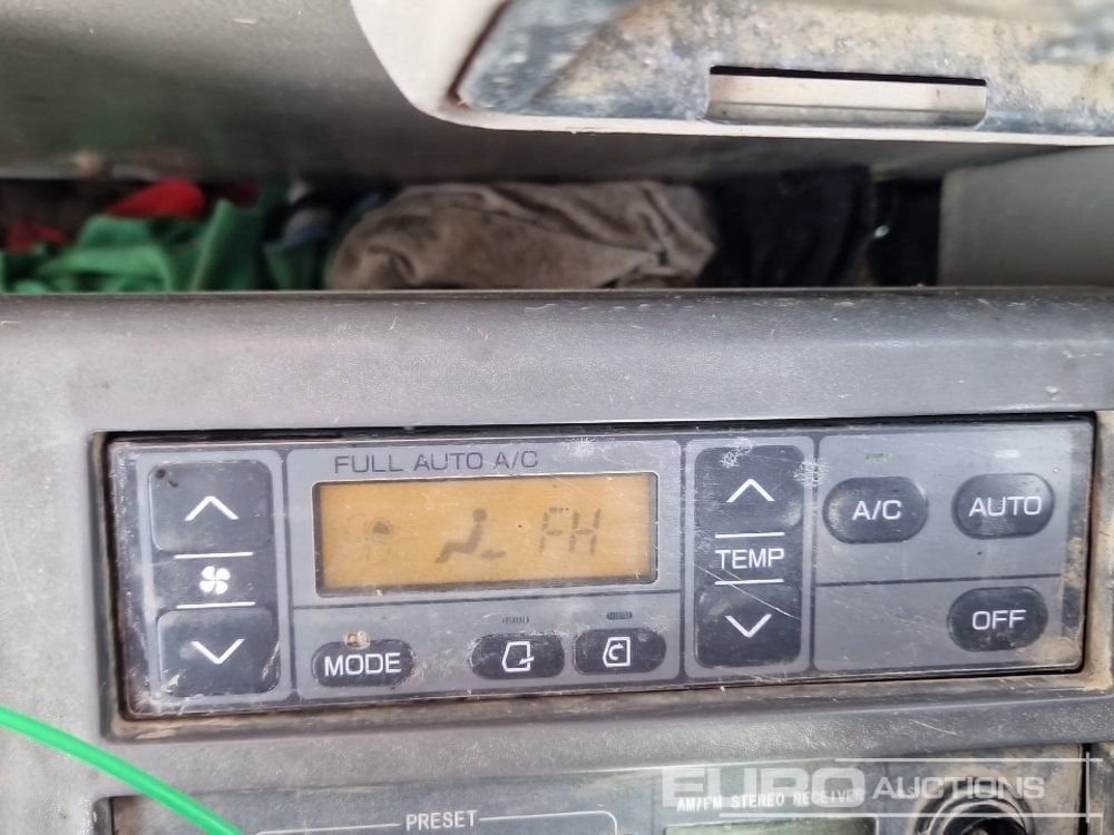 Escavadora de rastos Hitachi ZX225USLC-3: foto 39 Escavadora de rastos Hitachi ZX225USLC-3: foto 39