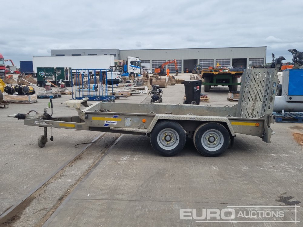 Ifor Williams 3.5 Ton - Reboque porta máquinas: foto 2 Ifor Williams 3.5 Ton - Reboque porta máquinas: foto 2