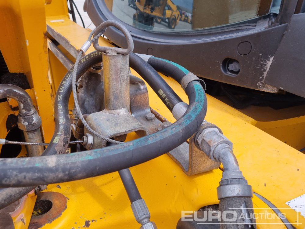 Retroescavadeira JCB 3CX P21: foto 38