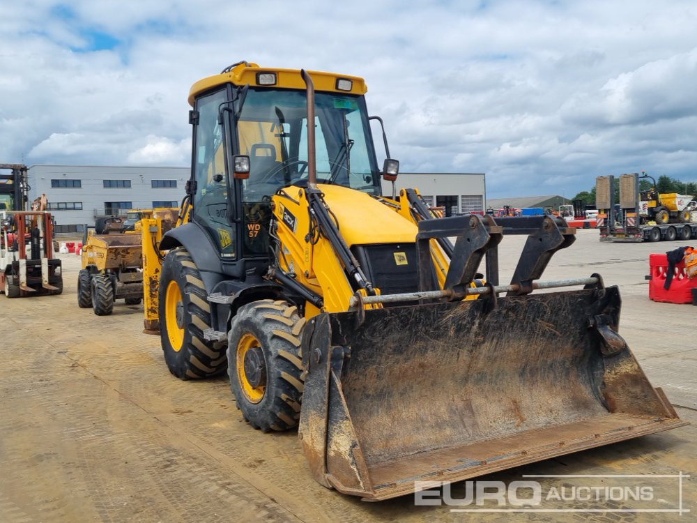 Retroescavadeira JCB 3CX P21: foto 7