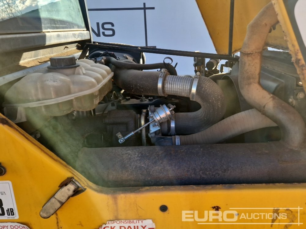 Empilhador todo-o-terreno JCB 926: foto 24