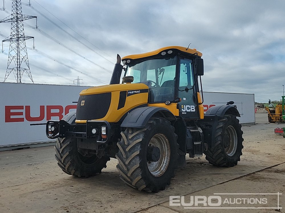 JCB Fastrac 3230 - Trator: foto 1 JCB Fastrac 3230 - Trator: foto 1