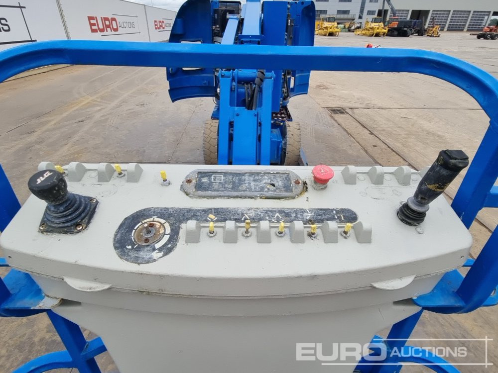 Plataforma aérea JLG E300AJP: foto 37