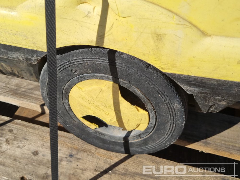 Lavadora de alta pressão Karcher 250 Volt Pressure Washer: foto 15