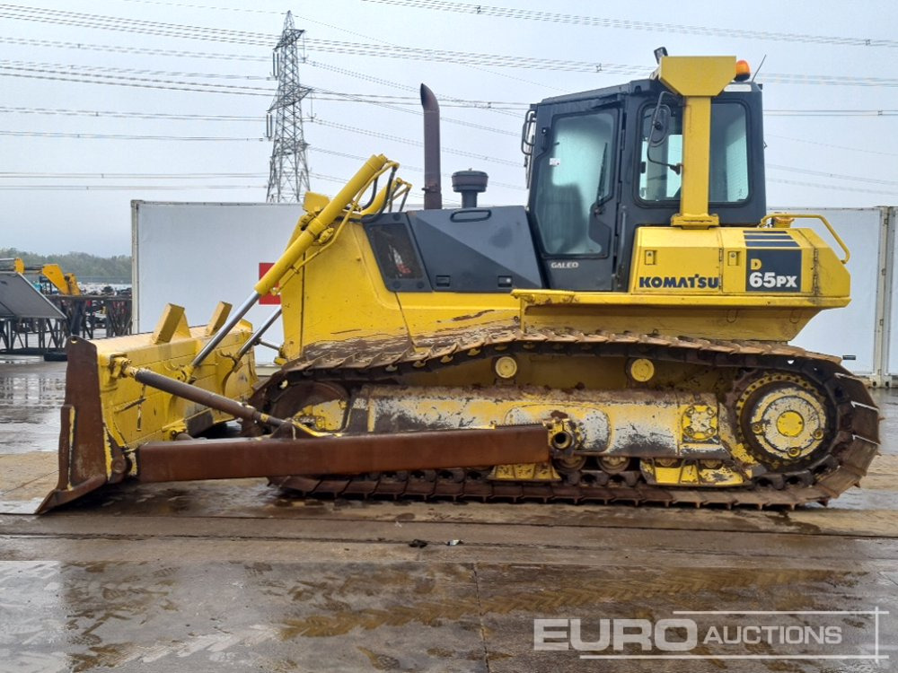 Komatsu D65PX-15 - Buldôzer: foto 2 Komatsu D65PX-15 - Buldôzer: foto 2