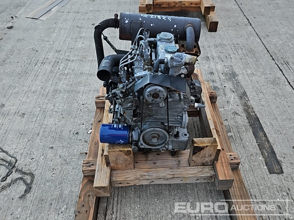 Kubota 3 Cylinder Engine - Motor: foto 4 Kubota 3 Cylinder Engine - Motor: foto 4