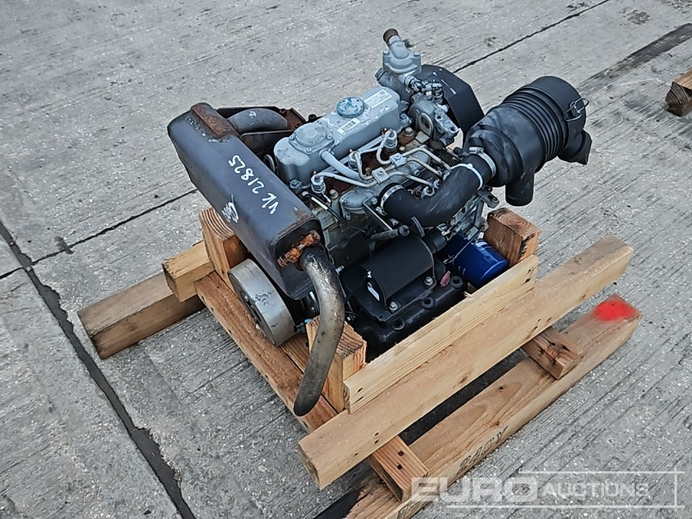 Kubota 3 Cylinder Engine - Motor: foto 1 Kubota 3 Cylinder Engine - Motor: foto 1