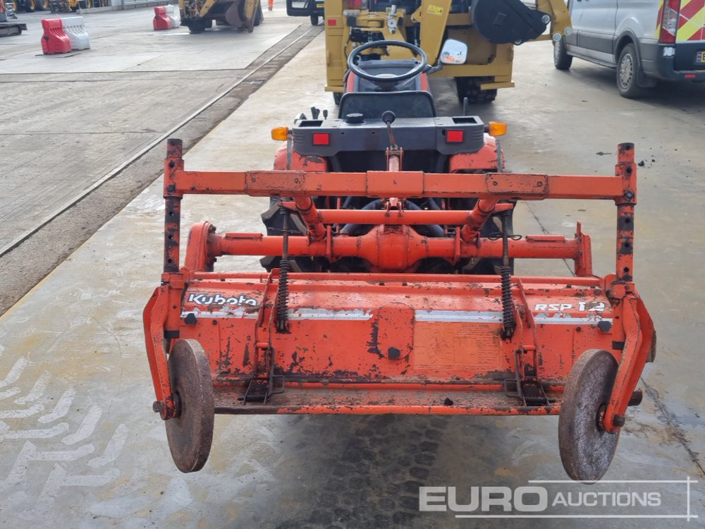 Kubota A-17 - Mini trator: foto 4 Kubota A-17 - Mini trator: foto 4