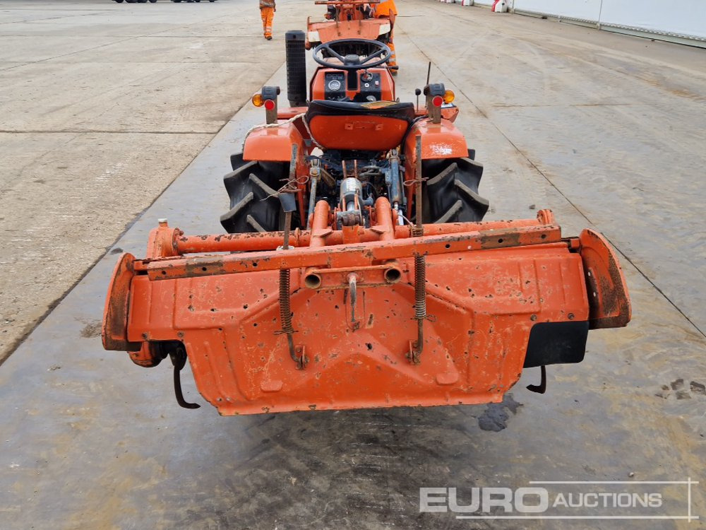 Kubota B1500 - Mini trator: foto 4 Kubota B1500 - Mini trator: foto 4
