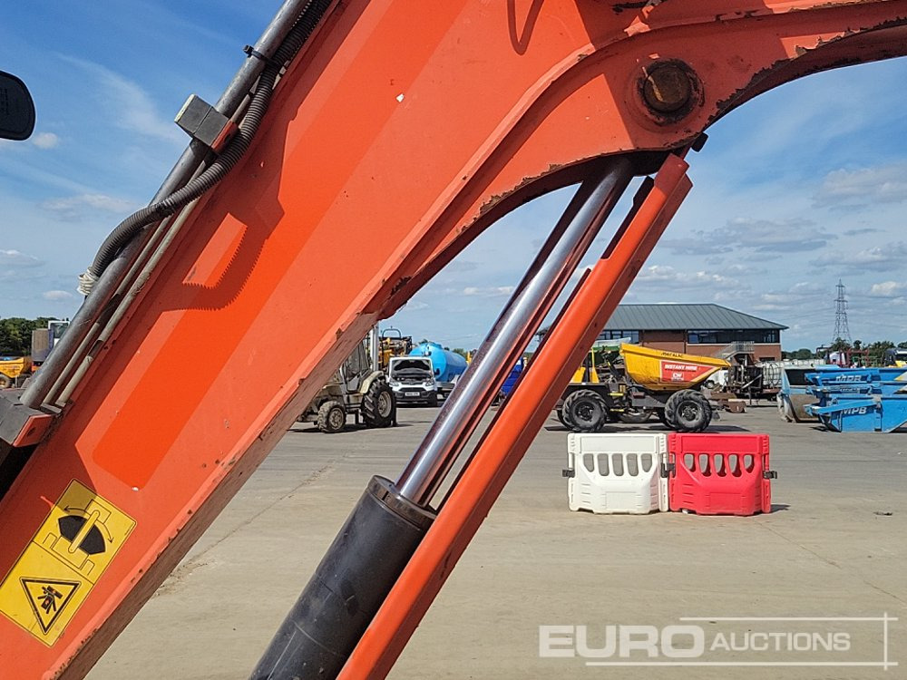 Mini escavadeira Kubota KX61-3: foto 26