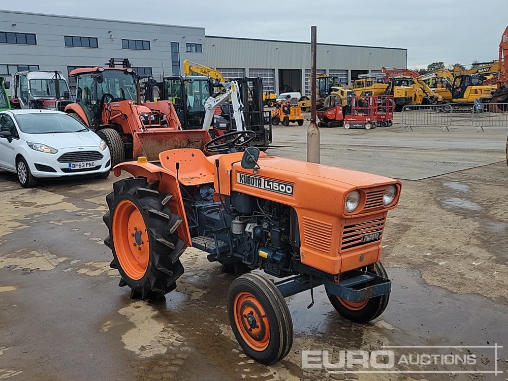 Mini trator Kubota L1500: foto 7 Mini trator Kubota L1500: foto 7
