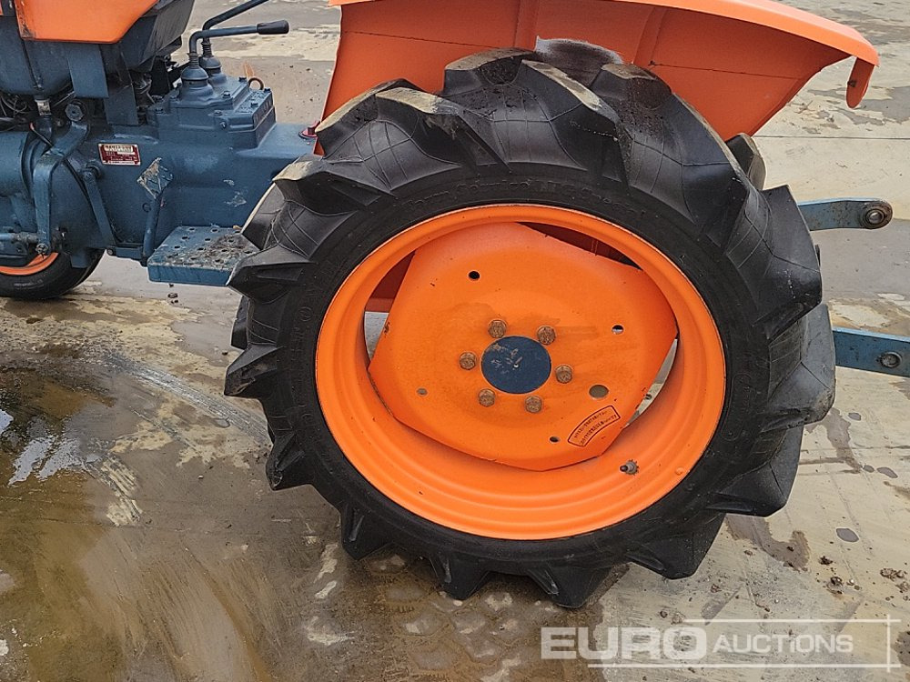 Mini trator Kubota L1500: foto 10 Mini trator Kubota L1500: foto 10