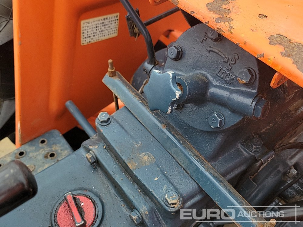 Mini trator Kubota L1500: foto 30 Mini trator Kubota L1500: foto 30