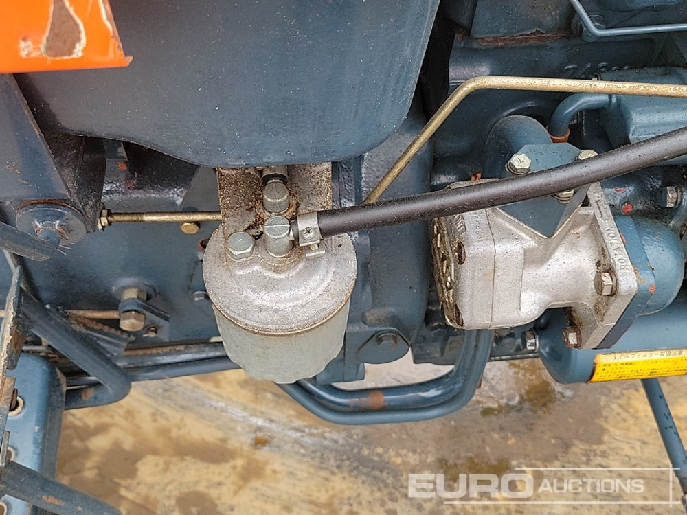 Mini trator Kubota L1500: foto 21 Mini trator Kubota L1500: foto 21