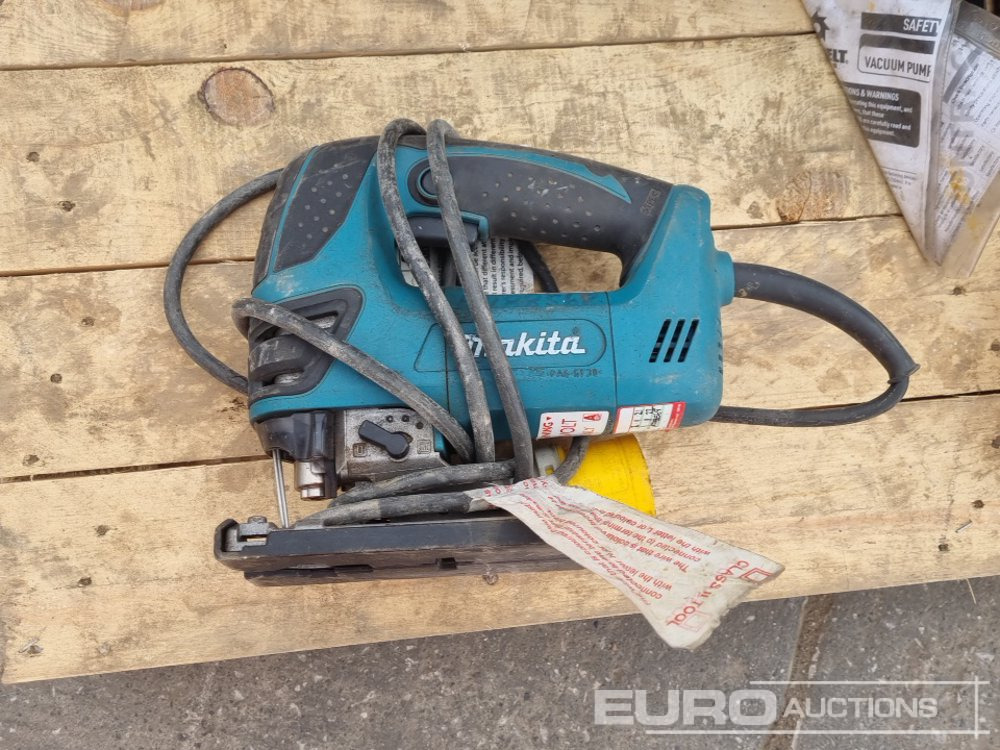 Equipamento de construção Makita 110Volt Drill, 110Volt Die Grinder, 110Volt 9" Grinder, 110Volt Rip Saw, 110Volt Jig Saw, Petrol Chainsaw Body, Hilti Battery Metal Construction Driver, Hilti 110 Volt Hammer Drill, Hilti Batte: foto 6