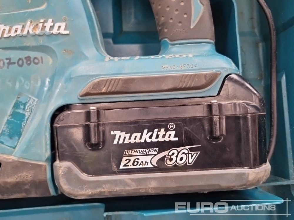Equipamento de construção Makita BHR262 36 Volt Cordless Hammer Drill/Breaker, Charger, Battery: foto 15