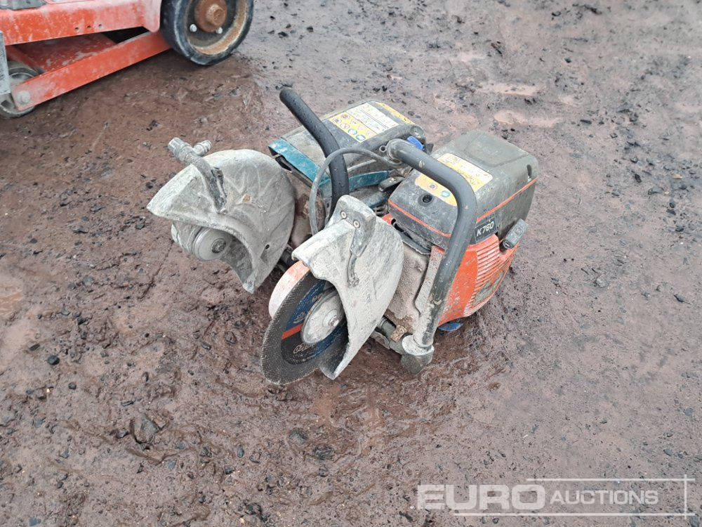 Makita & Husqvarna K760 Petrol Consaw (2 of) - Máquina de asfalto: foto 1 Makita & Husqvarna K760 Petrol Consaw (2 of) - Máquina de asfalto: foto 1