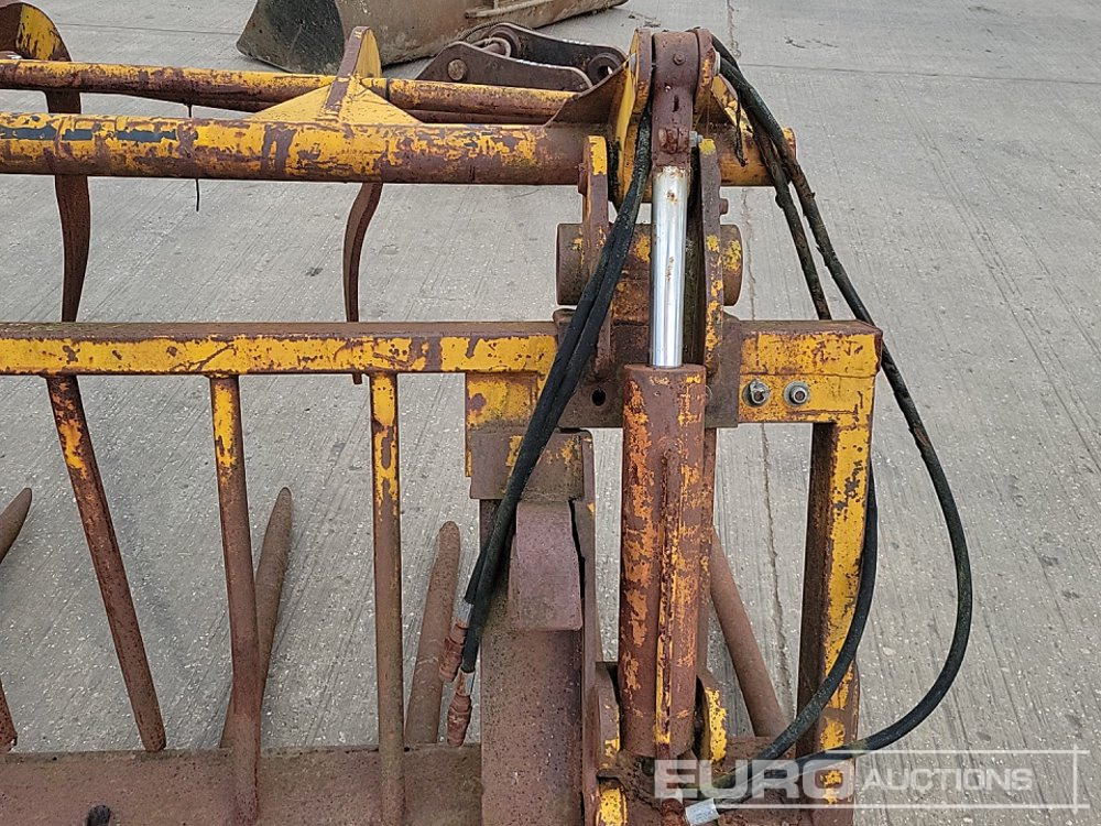 Máquina agrícola Hydraulic Muck Grab to suit Sandserson Telehandler: foto 14 Máquina agrícola Hydraulic Muck Grab to suit Sandserson Telehandler: foto 14