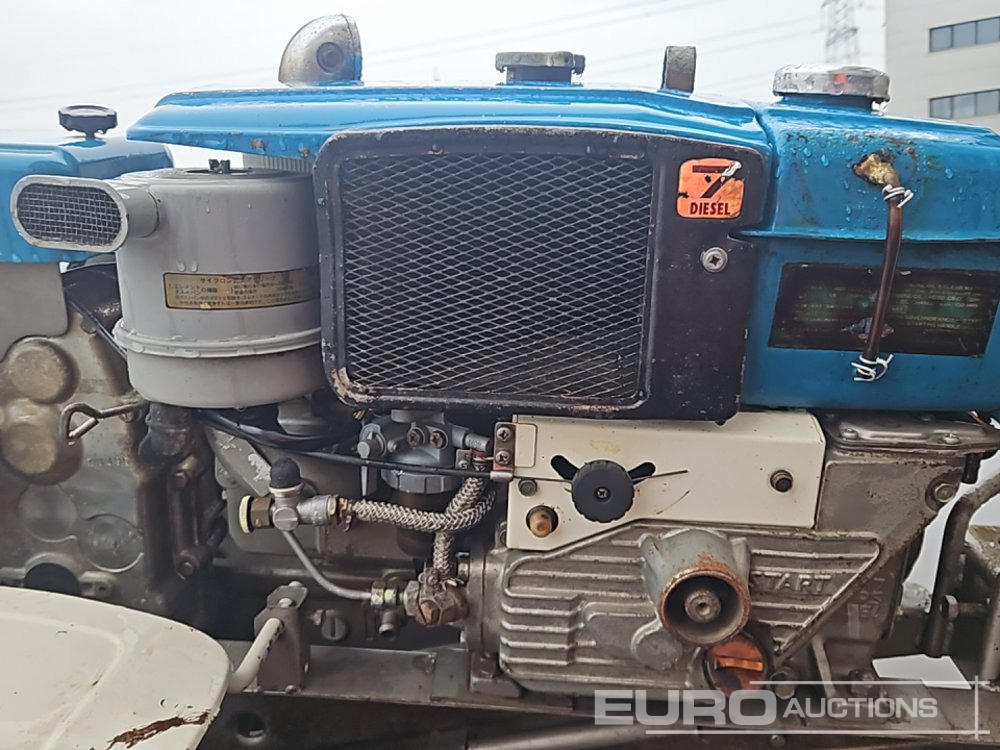 Máquina agrícola Mitsubishi CT800D: foto 12