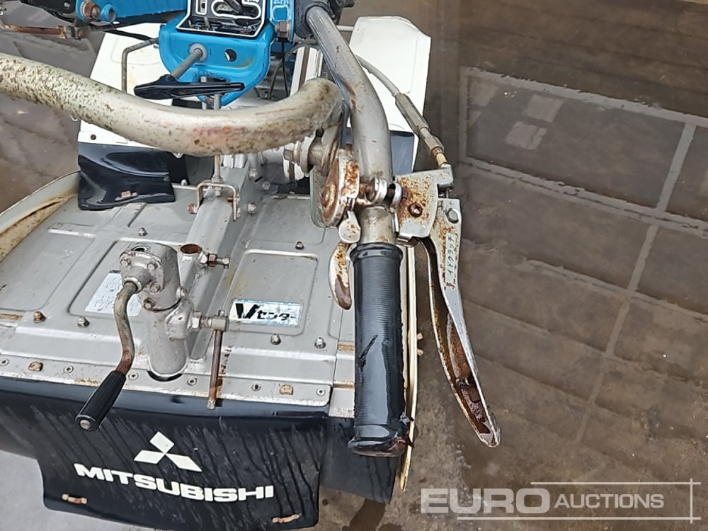 Máquina agrícola Mitsubishi CT800D: foto 24