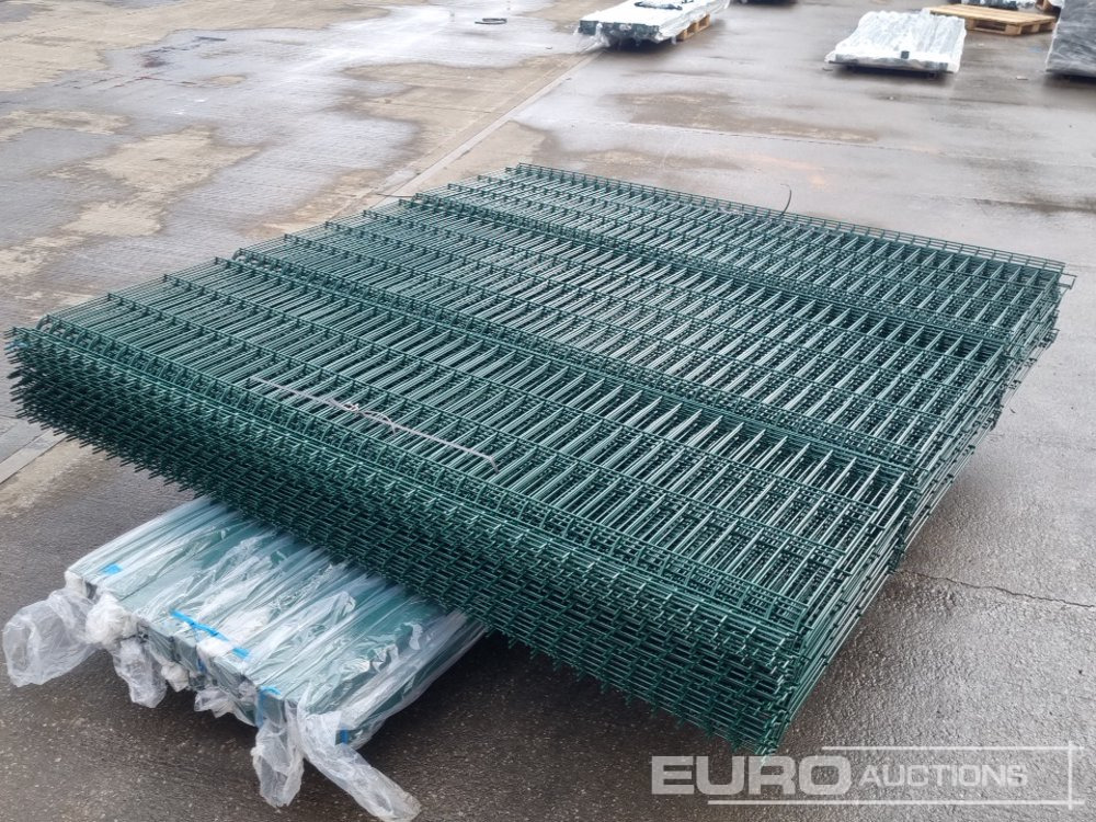 Máquina agrícola Unused Galvanised & Powder Coated Heavy Duty (5mm) Wire Mesh Fencing, 25 x H2.4m x W2.2m Panels, 26 x 60mm x 60mm x3m Posts, with Fittings (Green): foto 22