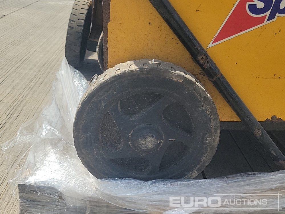 Equipamento de construção Masters 415 Volt Space Heater (3 of): foto 10
