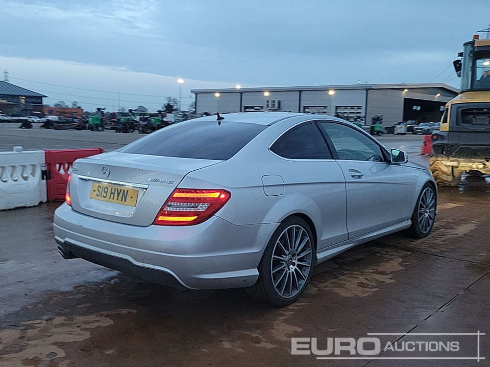 Mercedes C220 CDI - Automóvel: foto 5 Mercedes C220 CDI - Automóvel: foto 5