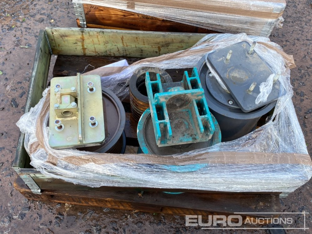 Pallet of Belt Tensioner Idler Pulleys - Tensor de correia de Máquina de construção: foto 2 Pallet of Belt Tensioner Idler Pulleys - Tensor de correia de Máquina de construção: foto 2