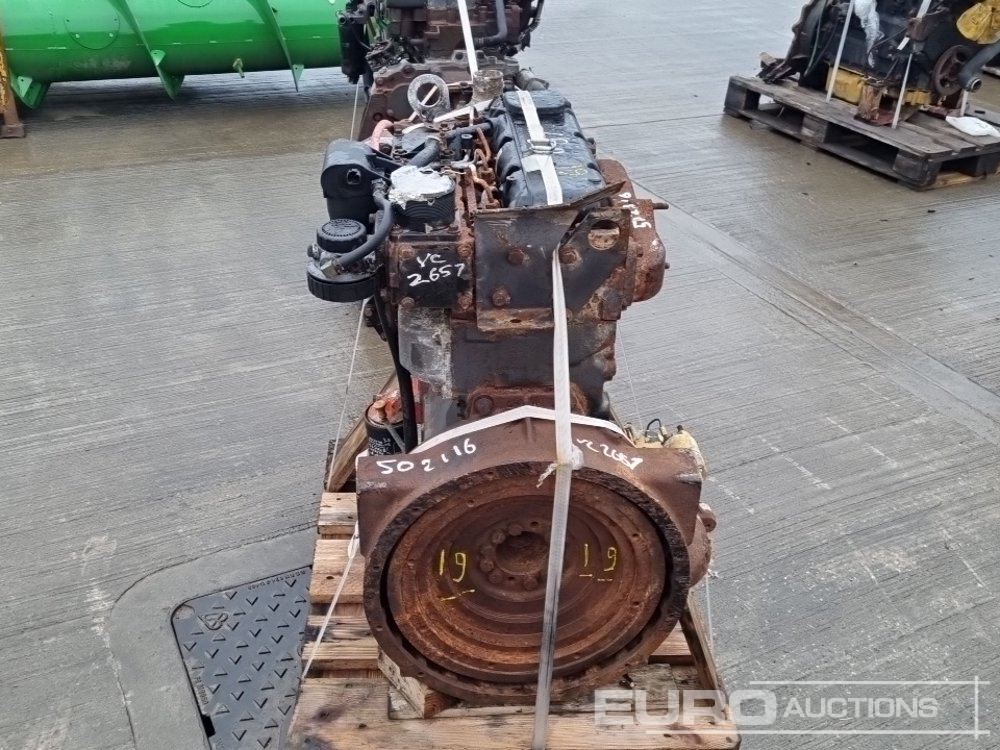 Perkins CAT 3054C - Motor: foto 4 Perkins CAT 3054C - Motor: foto 4