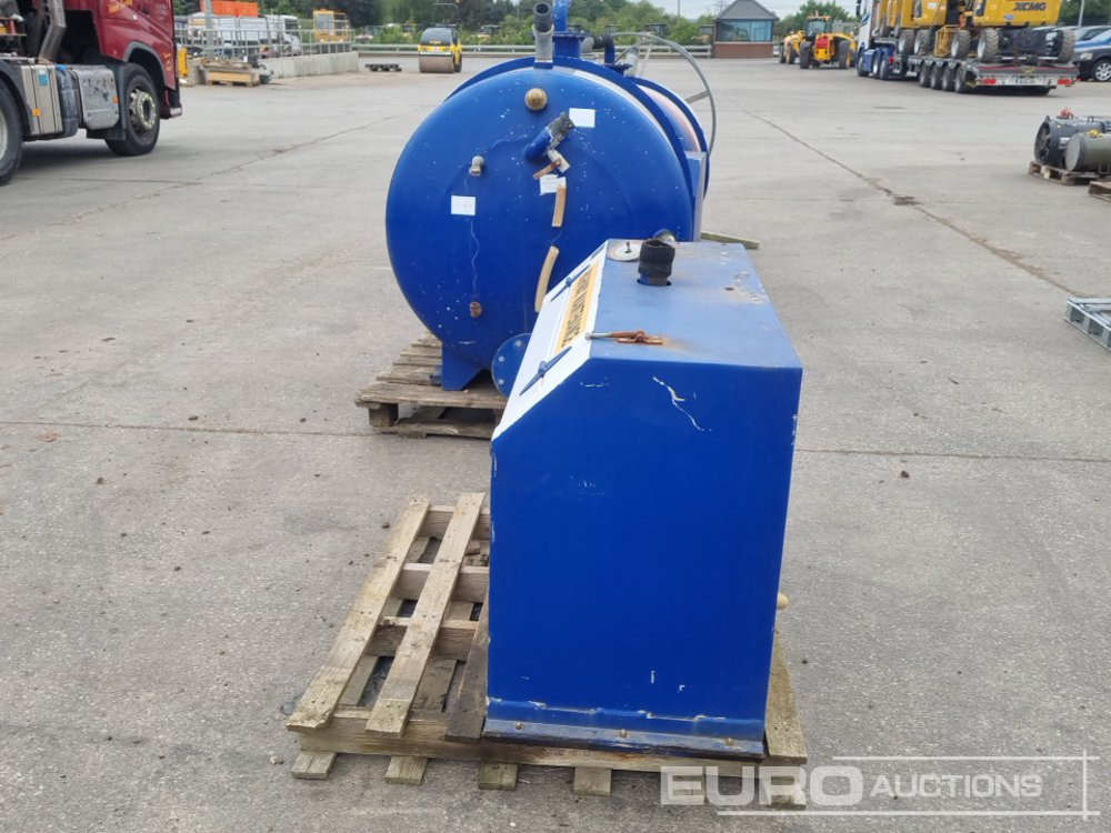Rapide Tanker, Pump & Honda Engine (Spares) - Equipamento de construção: foto 4 Rapide Tanker, Pump & Honda Engine (Spares) - Equipamento de construção: foto 4