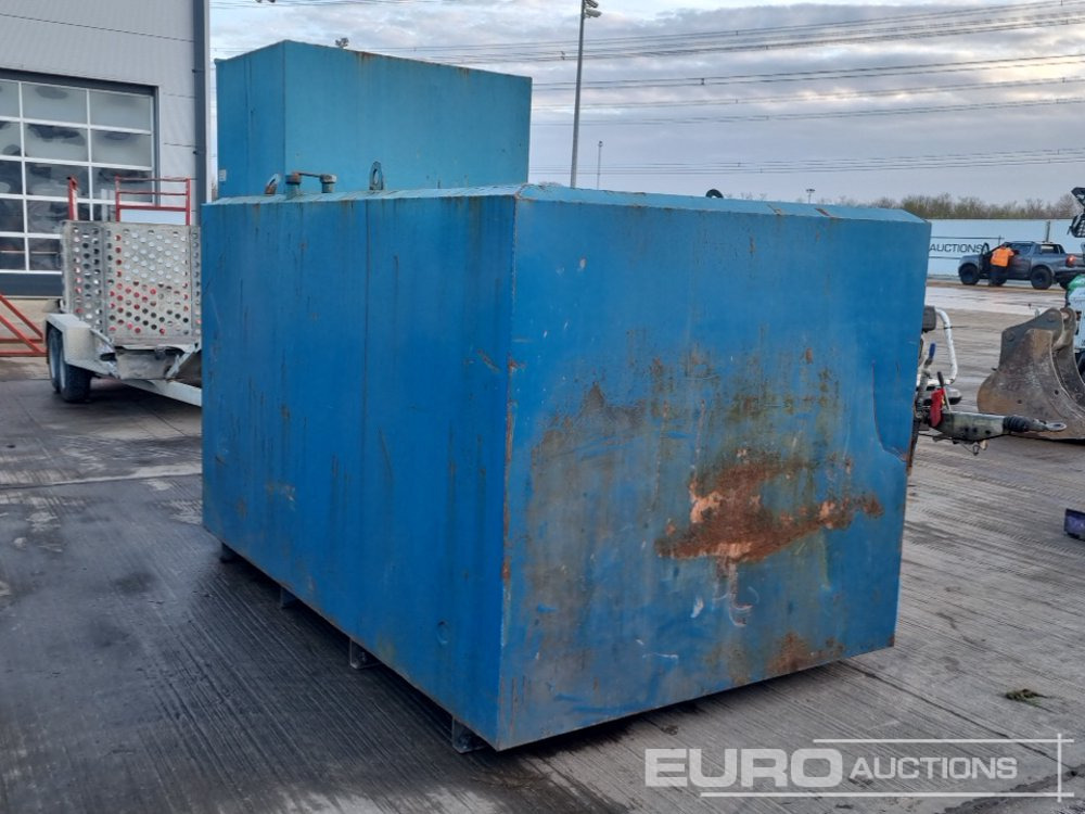 Static Bunded Fuel Bowser - Depósito de armazenamento: foto 3 Static Bunded Fuel Bowser - Depósito de armazenamento: foto 3