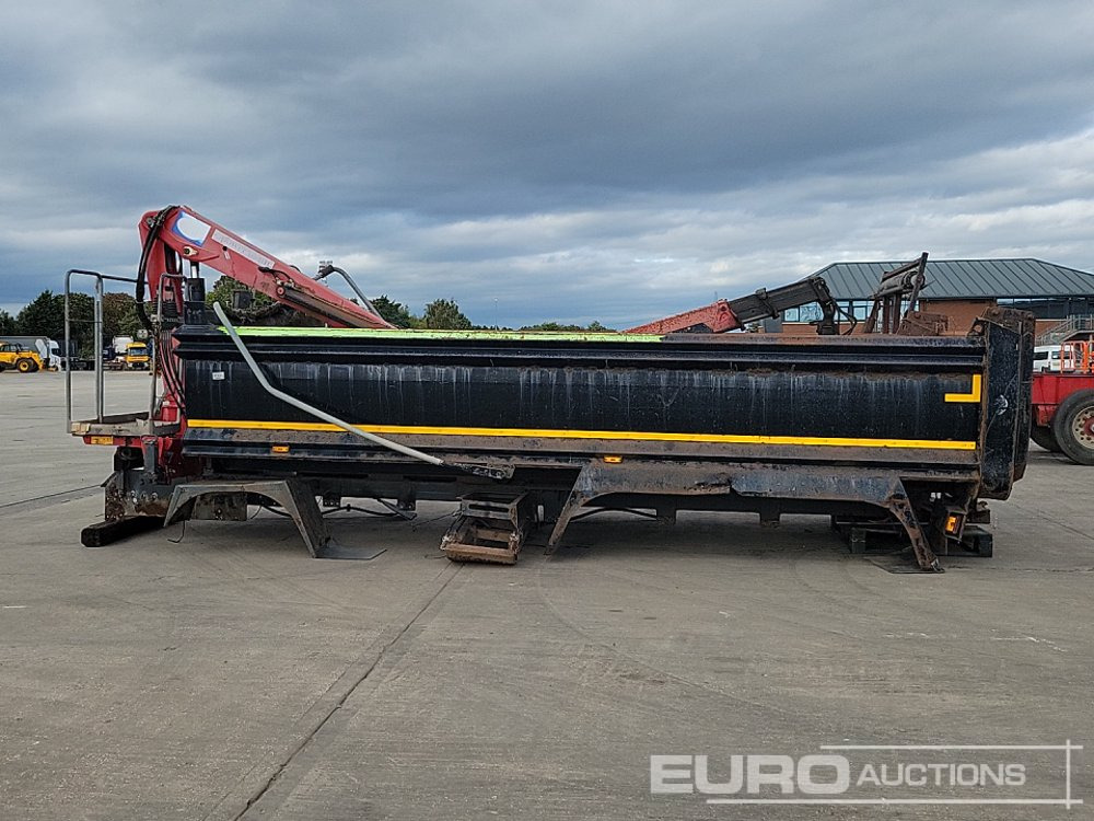 Tipper Body, Easy Sheet, HMP Hydraulic Loading Crane, Hydraulic Rotating Clam Shell Grab - Carroçaria para caminhões basculantes: foto 2 Tipper Body, Easy Sheet, HMP Hydraulic Loading Crane, Hydraulic Rotating Clam Shell Grab - Carroçaria para caminhões basculantes: foto 2