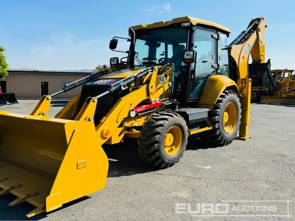 Unused 2025 CAT 424 - Retroescavadeira: foto 1 Unused 2025 CAT 424 - Retroescavadeira: foto 1