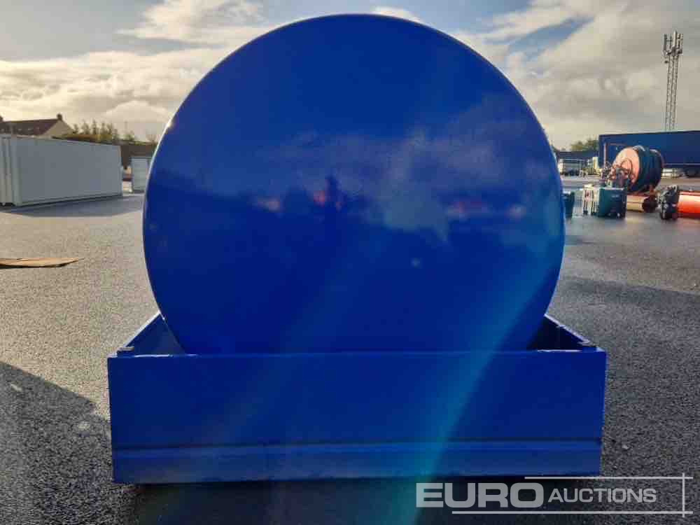 Unused 2025 Emiliana Serbatoi TF9/50 9000 Litre Fuel Tank, Meter, 240 Volt Pump - Depósito de armazenamento: foto 2 Unused 2025 Emiliana Serbatoi TF9/50 9000 Litre Fuel Tank, Meter, 240 Volt Pump - Depósito de armazenamento: foto 2