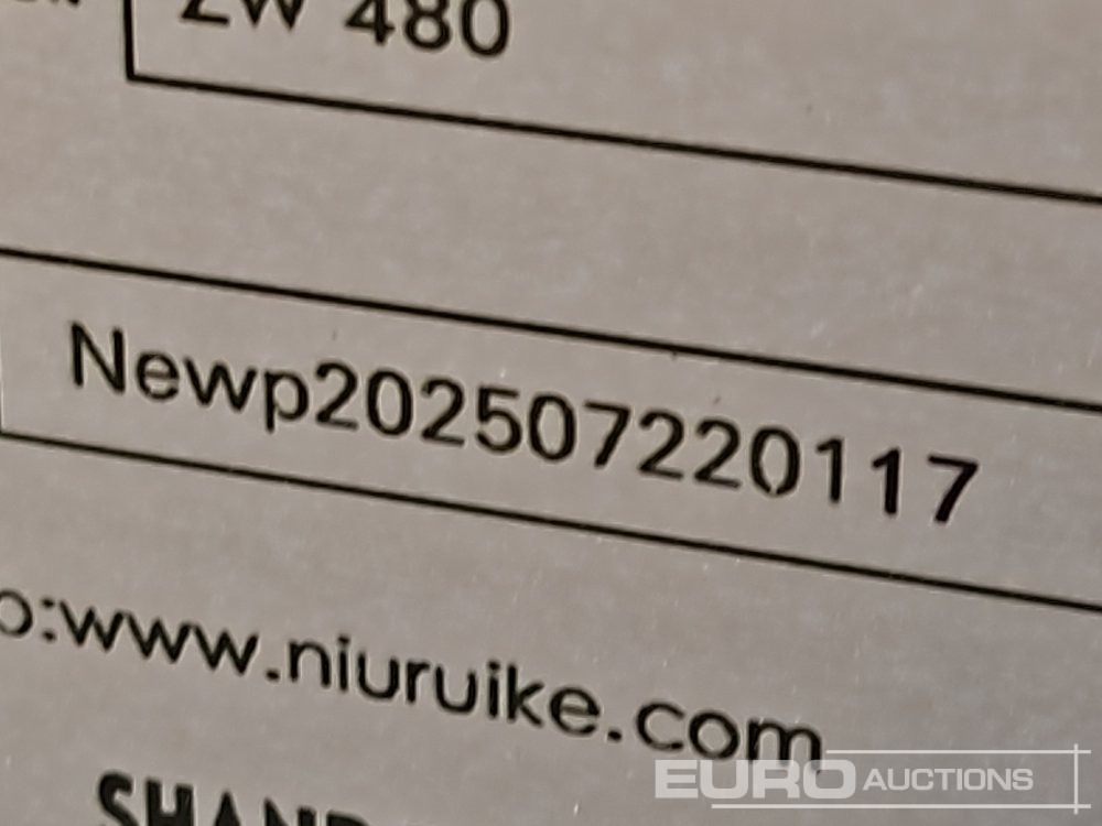 Mini carregadeira Unused 2025 Newrick ZW480: foto 34