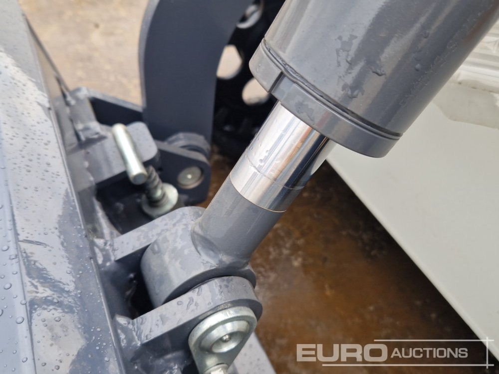Mini carregadeira Unused 2025 Toft ST25M-6: foto 22