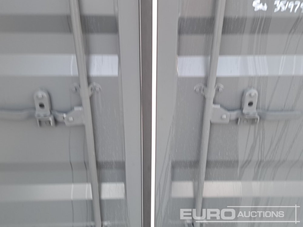 Unused 7' 6" x 6' Container, Side Door & Window - Contêiner marítimo: foto 4 Unused 7' 6" x 6' Container, Side Door & Window - Contêiner marítimo: foto 4