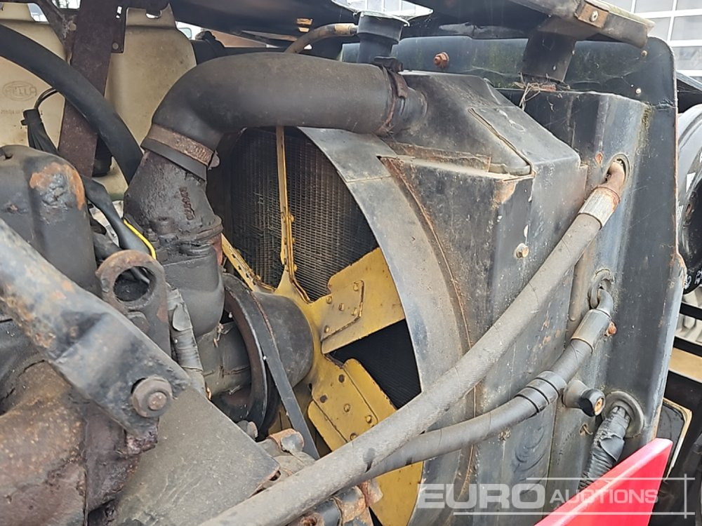 Trator Valmet 665-4: foto 19
