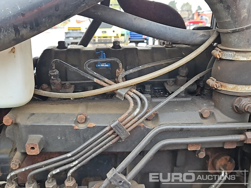 Trator Valmet 665-4: foto 22
