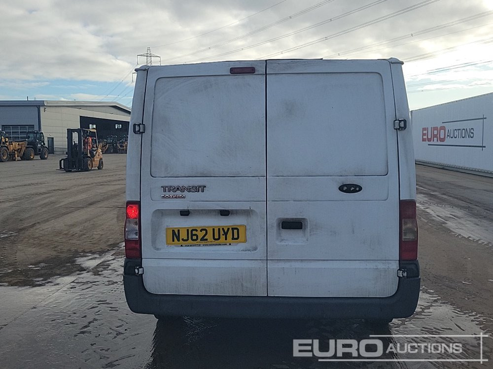 2012 Ford Transit 100 T280 - Veículo comercial: foto 4 2012 Ford Transit 100 T280 - Veículo comercial: foto 4