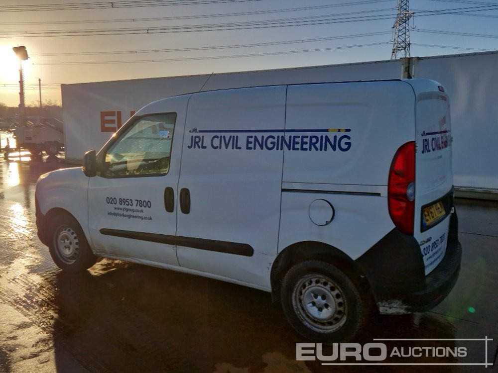 2017 Vauxhall Combo - Veículo comercial: foto 3 2017 Vauxhall Combo - Veículo comercial: foto 3