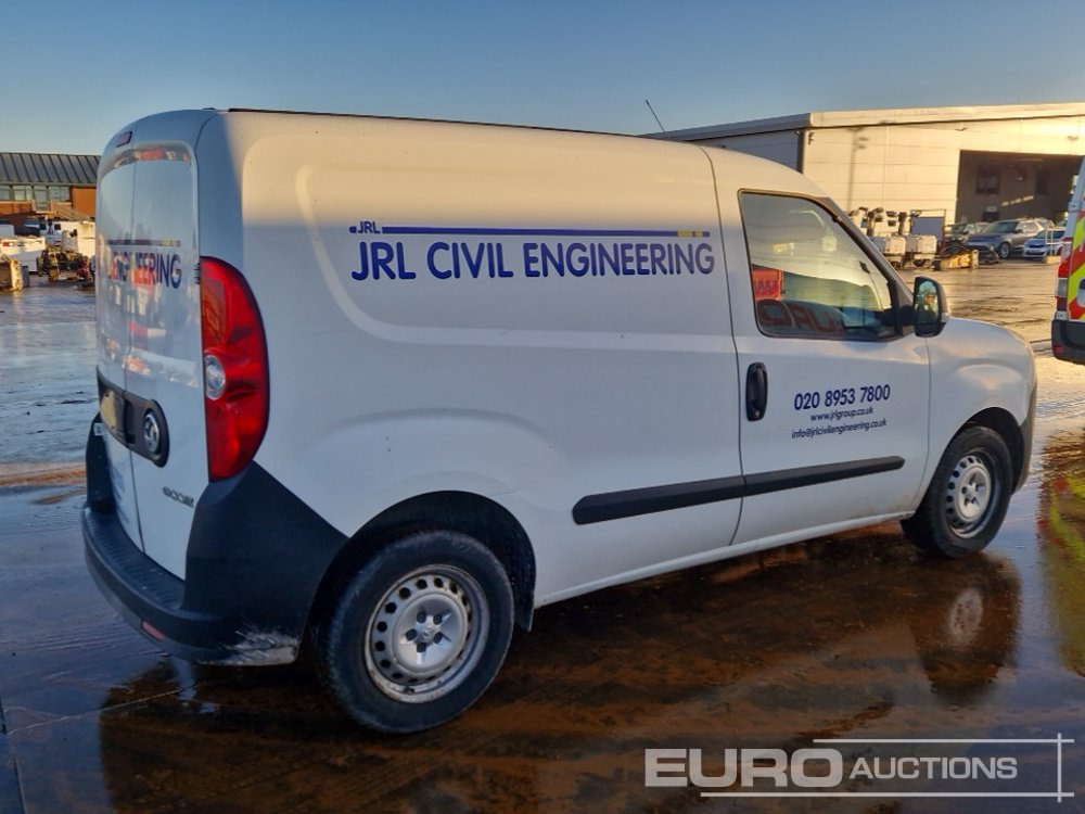 2017 Vauxhall Combo - Veículo comercial: foto 5 2017 Vauxhall Combo - Veículo comercial: foto 5