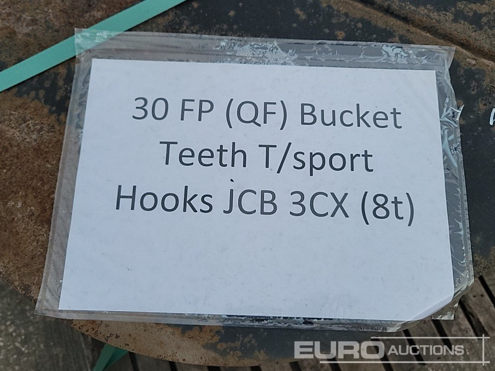 Balde Volvo 30", 30" Digging Bucket 45mm Pin to suit 4-6 Ton Excavator: foto 15