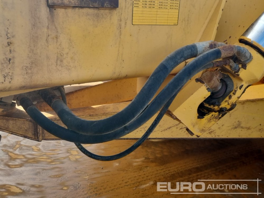 Caminhão articulado Volvo A35C: foto 19