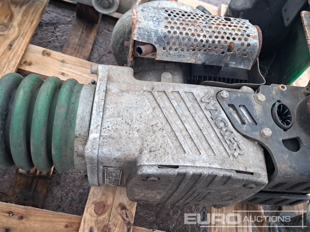 Máquina de asfalto Wacker Neuson & Wacker Petrol Trench Compactor (2 of): foto 6