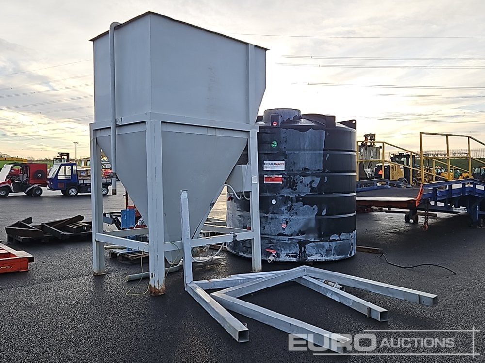 Water Filtration System, Hopper, Tank, Pump - Depósito de armazenamento: foto 1 Water Filtration System, Hopper, Tank, Pump - Depósito de armazenamento: foto 1